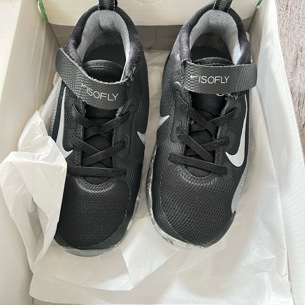 Nike isofly Black and grey